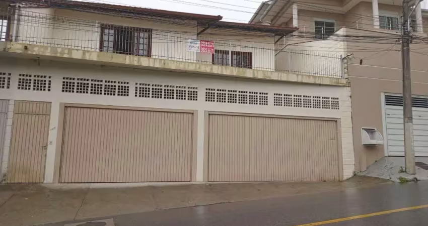Casa com 3 quartos à venda na Rua Coletor Irineu Comelli, 1012, Centro, São José