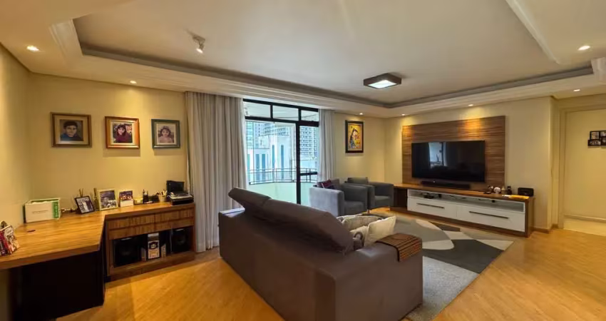 Apartamento de 3 dormitórios no centro/florianópolis