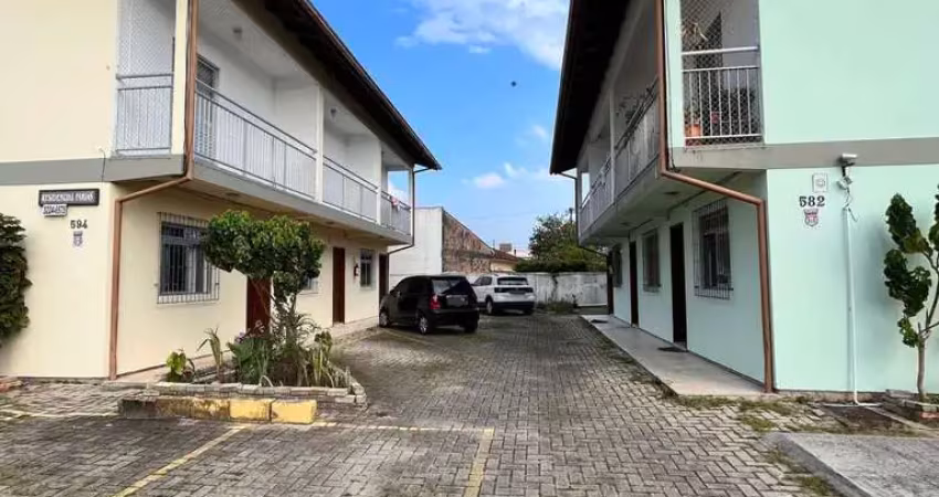 Kitnet / Stúdio para alugar na Rua José Xavier da Rosa, 594, Carianos, Florianópolis