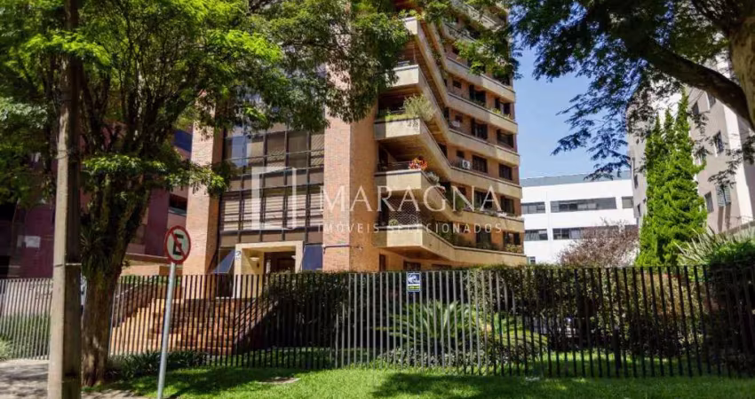Apartamento ao lado do graciosa country no cabral - andar alto - 3 vagas de garagem