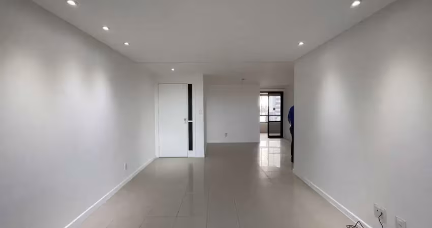 Amplo apartamento 4 quartos à venda  cidade jardim