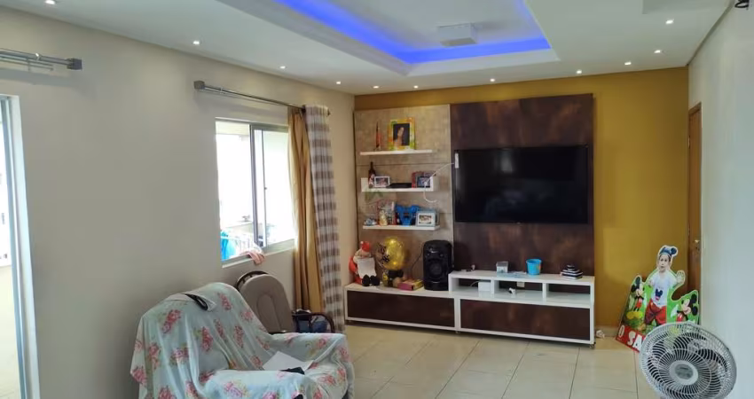 Apartamento a venda no bairro Parque 10, Manaus