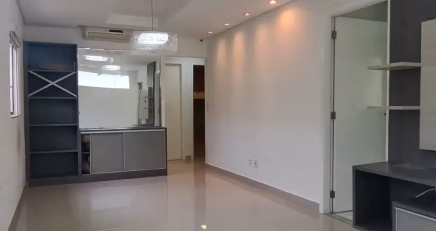 Casa com 3 quartos, com edícula nos condomínio vertentes do tarumã
