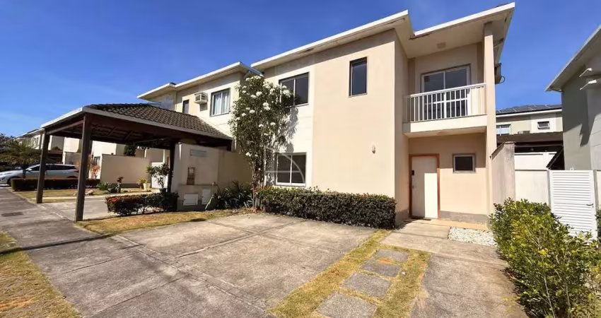 Casa 03 quartos no condomínio aldeia parque itatiaia em colina de laranjeiras modelo a