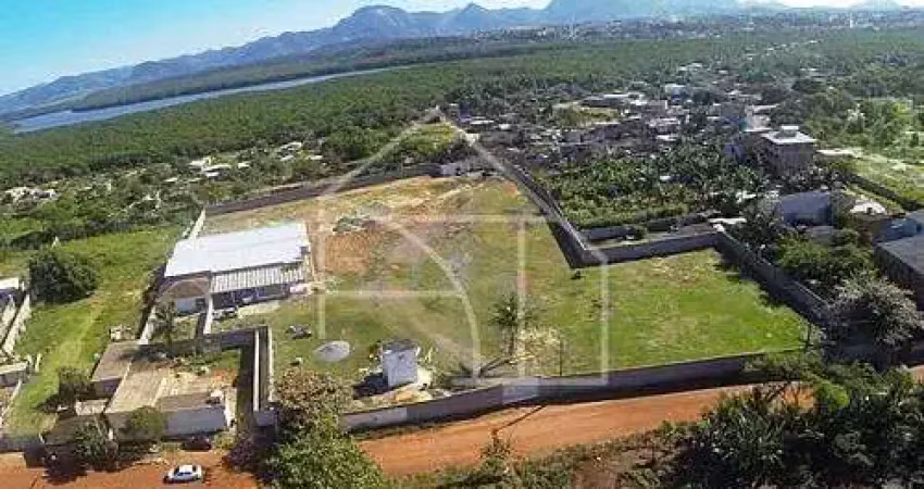 Área com 13.900m² próximo ao centro de guarapari, ideal para empresas, galpões, pátios, logística