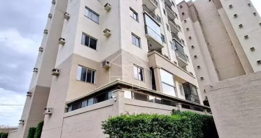 Apartamento decorado com quintal à venda – villaggio manguinhos (porto fino)  morada de laranjeiras.