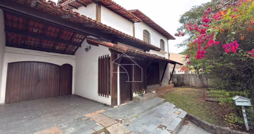 Casa com 3 quartos à venda na Avenida Construtor David Teixeira, Mata da Praia, Vitória