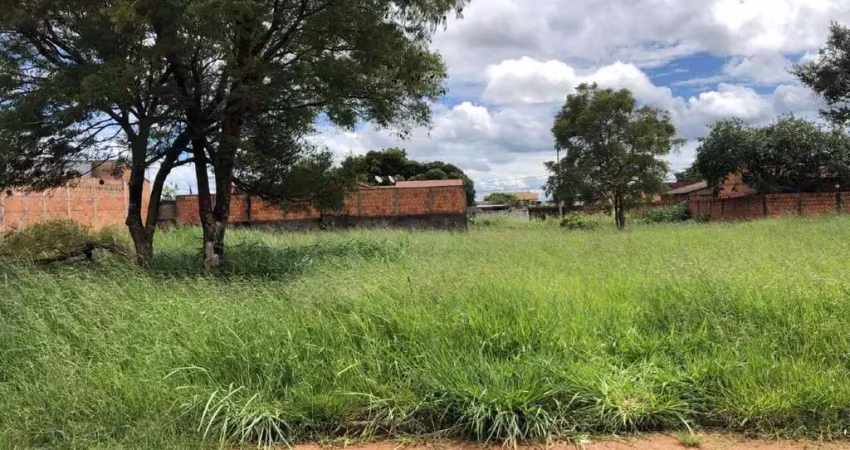 Terreno à venda no Jardim Maracanã, Uberaba 