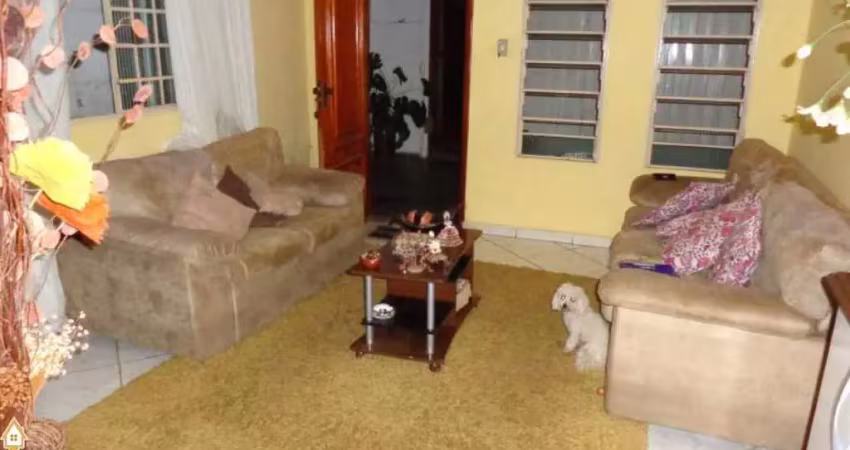 Casa com 2 quartos à venda no Conjunto Maringá I, Uberaba 