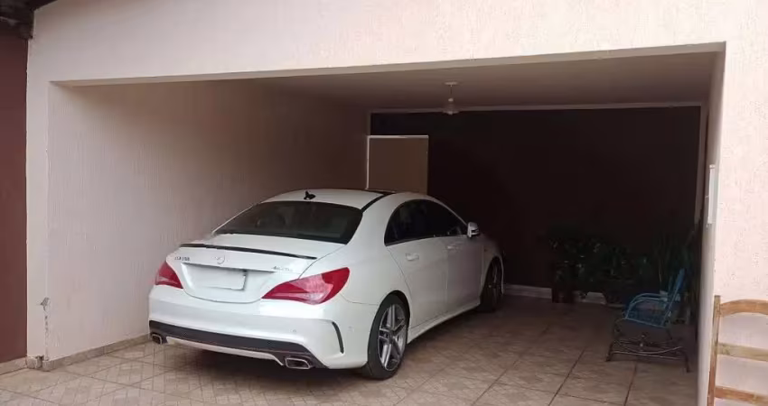 Casa com 3 quartos à venda no Fabrício, Uberaba 
