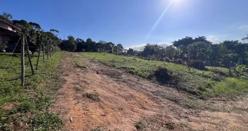 Terrenaço na rodovia serra mar, por já preço imperdível, para quem sonhou em construir sua casa!