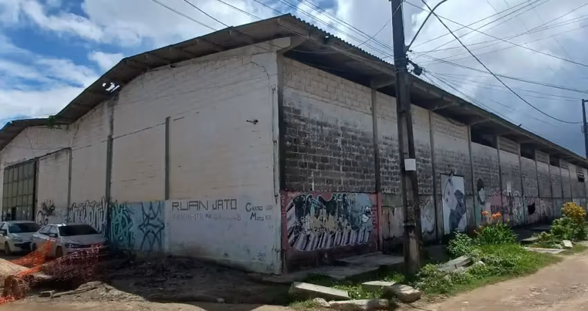 Galpão  para venda possui 3500 metros quadrados em ibura - recife - pe