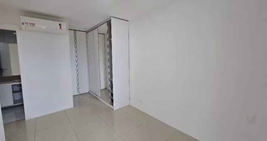 Apartamento com 3 quartos para alugar na Rua Le Parc, 100, Imbiribeira, Recife