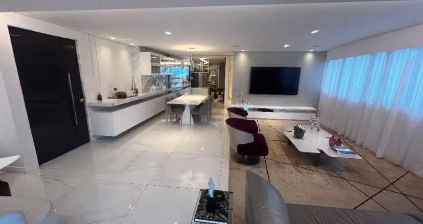 Edifício plaza miró é um empreendimento residencial de alto padrão localizado no coração do bairro boa viagem, em recife–pe
