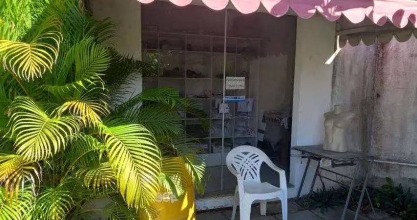 Casa térrea comercial 3 quartos com quintal - ipitanga