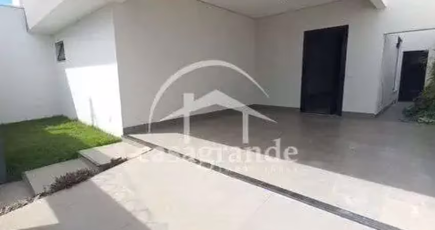 Casa com 3 quartos para alugar na RUA PLANICIE, 1, Aclimação, Uberlândia