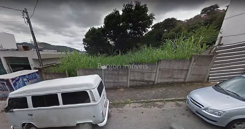 Ótimo lote próximo do centro no bairro costa carvalho em juiz de fora - mg