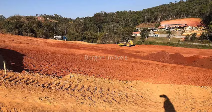 Excelente terreno de 400 metros quadrados para venda no condomínio reserva salvaterra em juiz de fora