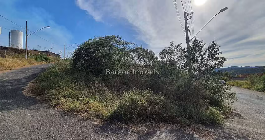 Lote de esquina com total de 494 metros quadrados a venda no residencial são luiz em juiz de fora