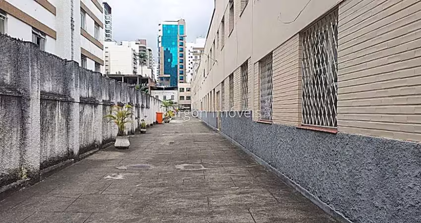 Apartamento térreo com 2 quartos a venda no centro de juiz de fora