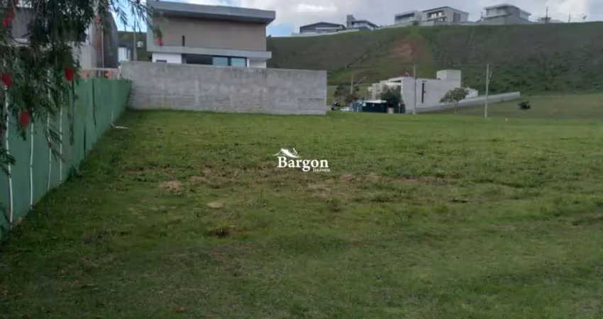 Lote duplo plano com 900m² a venda no condomínio alphaville em juiz de fora mg