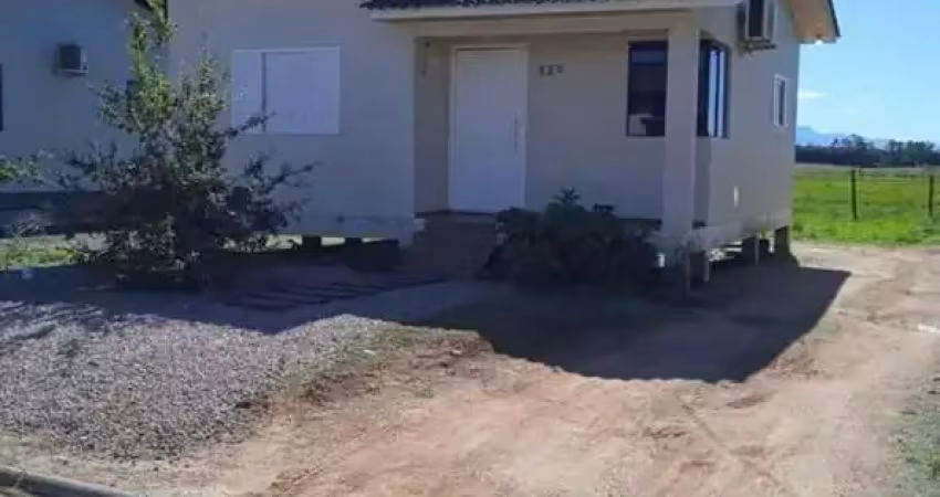 Casa com 2 quartos à venda em Santa Cruz, Forquilhinha 
