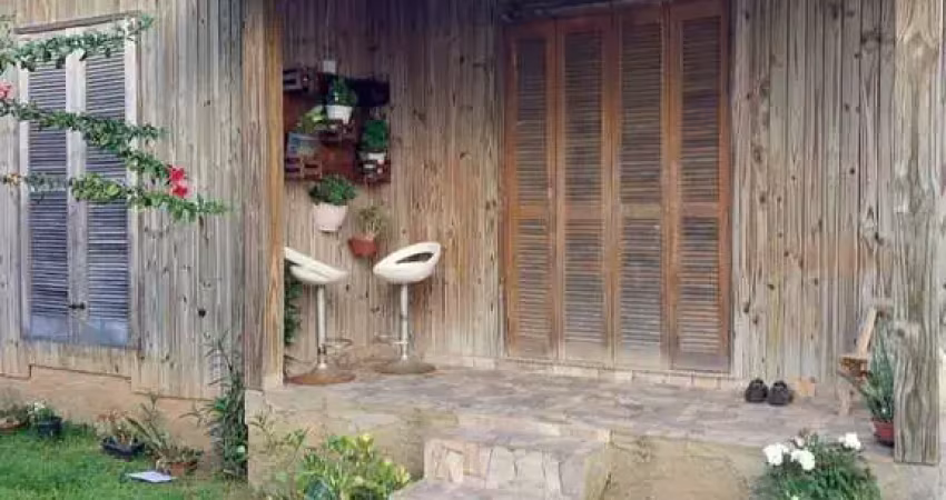 Casa com 2 quartos à venda no Mineira Velha, Criciúma 