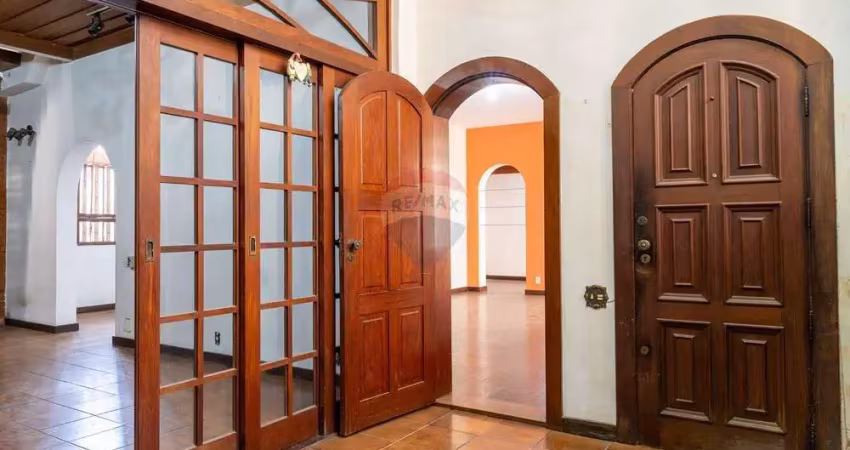Casa espaçosa na tijuca de 3 quartos (2 suites),  com 349 m2 – um verdadeiro refúgio familiar!