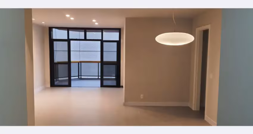 Apartamento com 4 quartos à venda na Rua Cinco de Julho, 304, Icaraí, Niterói