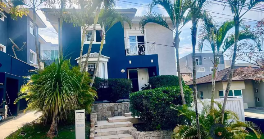 Casa em condomínio fechado com 4 quartos à venda na Rua Duarte da Costa, São Paulo II, Cotia