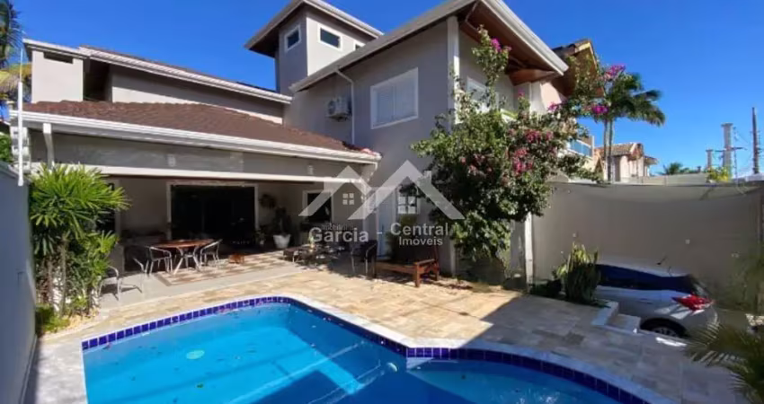 Casa lado praia em Peruíbe
