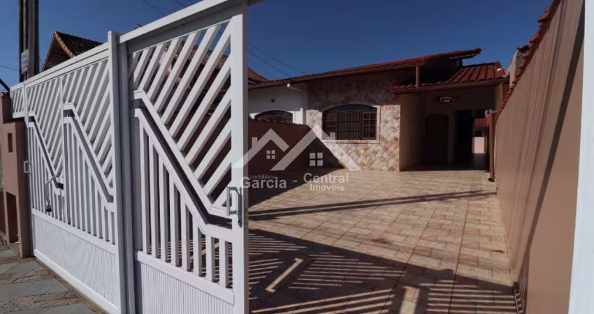Casa a venda em Peruíbe