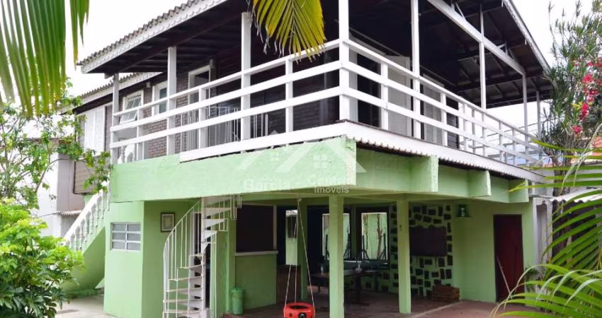 Casa em Peruíbe no bairro Stella Maris