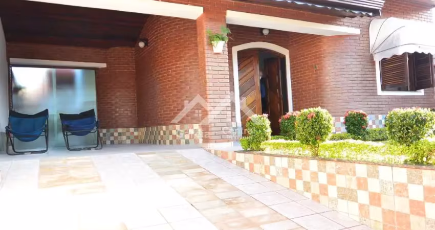 Casa com 3 quartos à venda na Três Marias, 819, Balneário Três Marias, Peruíbe