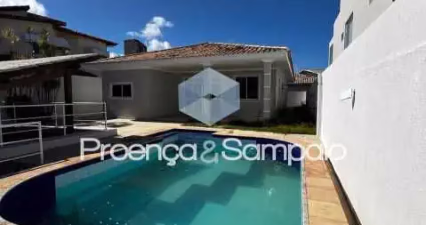 Casa em condomínio para alugar em lauro de freitas,ba buraquinho 4 quartos 161m²