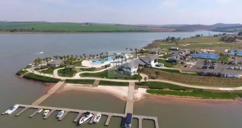 Terreno em condomínio em riviera de santa cristina ii, itaí/sp