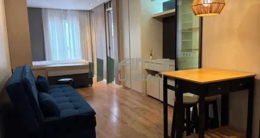 Studio mobiliado no centro de curitiba – pronto para morar!