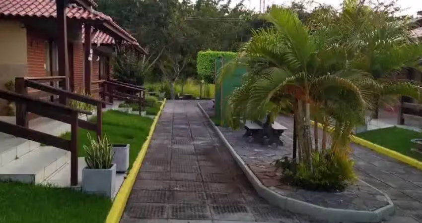 Vendo casa em gravatá, com 3 quartos e mesanino no prive mont serrat