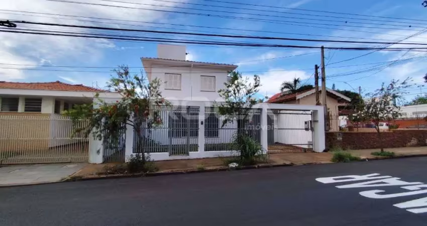 Casa/sobrado à venda e locação no centro de são carlos - 3 dorms, 2 garagens, 2 salas