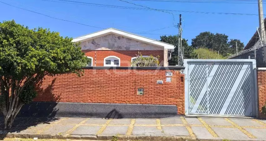 Casa comercial para alugar na vila prado, são carlos - espaçosa e bem localizada!