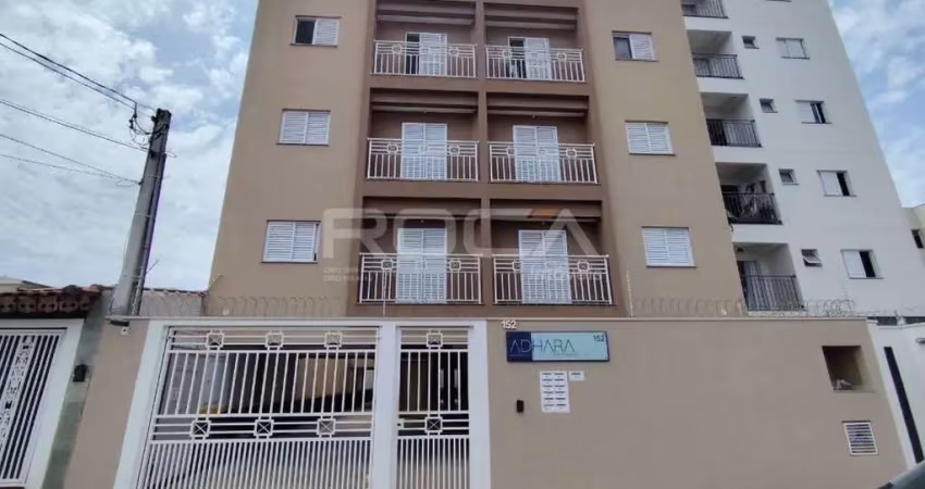 Apartamento de 2 dormitórios com suíte e sacada no cidade jardim