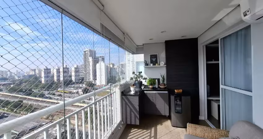 Apartamento no tatuapé com varanda grande, 2 dormitórios sendo 1 suíte e vaga fixa e livre