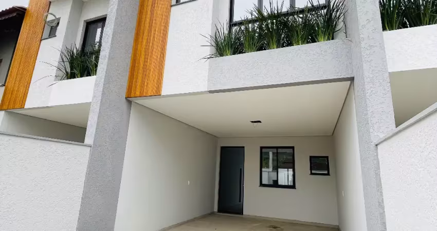 Casa com 3 quartos à venda na Avenida Santos Dumont, Bom Retiro, Joinville
