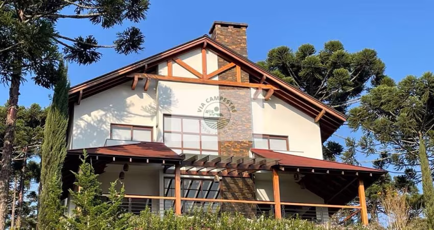Casa de Campo no Condominio Trilha dos Carroções, 4 suítes, com uma vista espetacular, alto padrão
