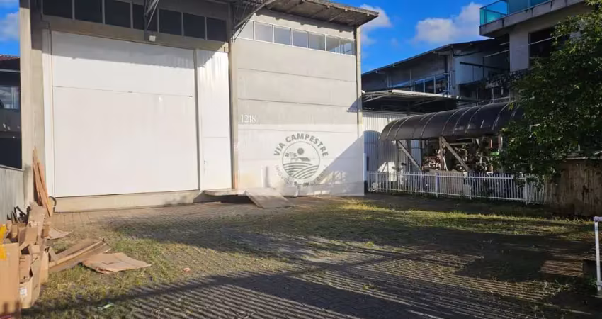 Galpão com 221,00 m2, no guanabara, pronto para usar, terreno com 525 m2