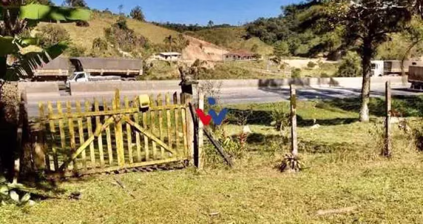 Chácara com 1 dormitório à venda,915.67 m , sao jose dos pinhais - pr