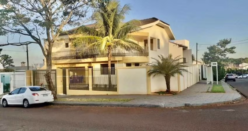 Sobrado com 7 dormitórios à venda, 387 m  por R  1.100.000,00 - Jardim Itália - Maringá PR