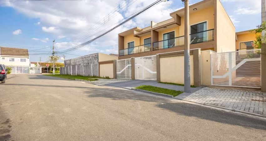 Sobrado com 3 dormitórios à venda, 115 m  por R  549.000,00 - Cajuru - Curitiba PR
