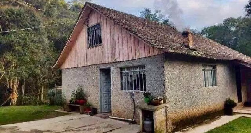 Sítio com 3 dormitórios à venda, 395750 m  por R  890.000,00 - Bom Jesus - Campo Largo PR