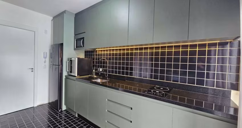 Studio Mobiliado, com 1 dormitório  à venda, 25 m  por R  305.000 - Rebouças - Curitiba PR